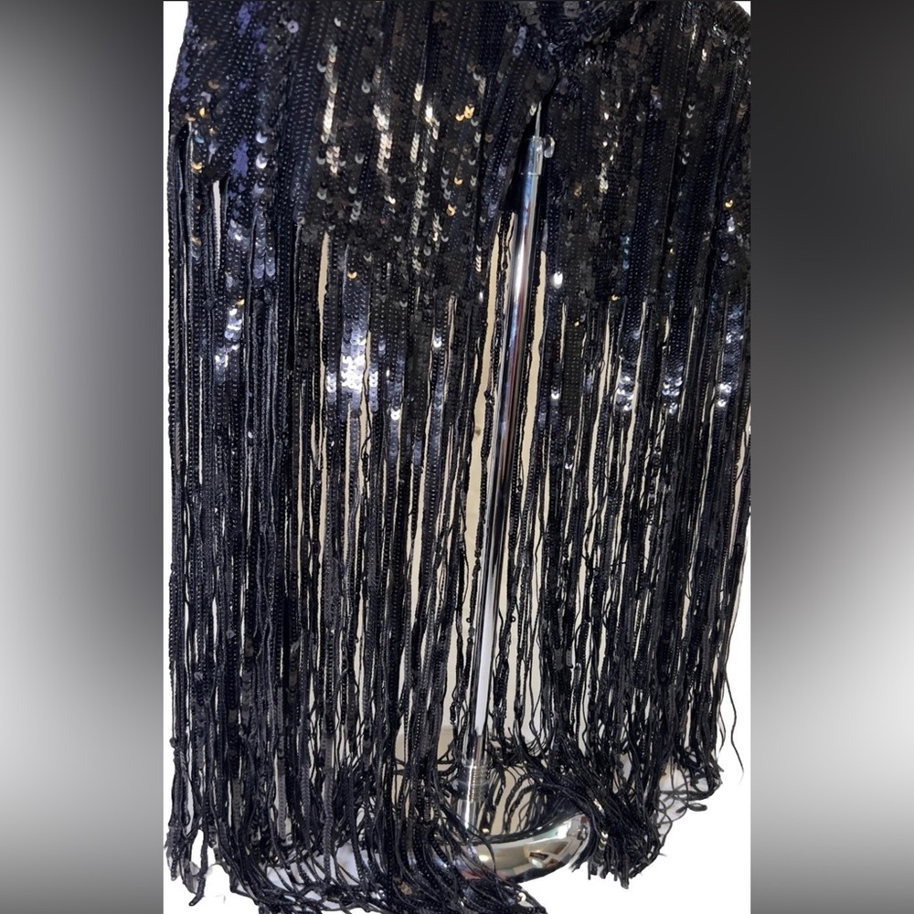 Zara Women’s Black FRINGED SEQUIN CAPE - Picture 2 of 6